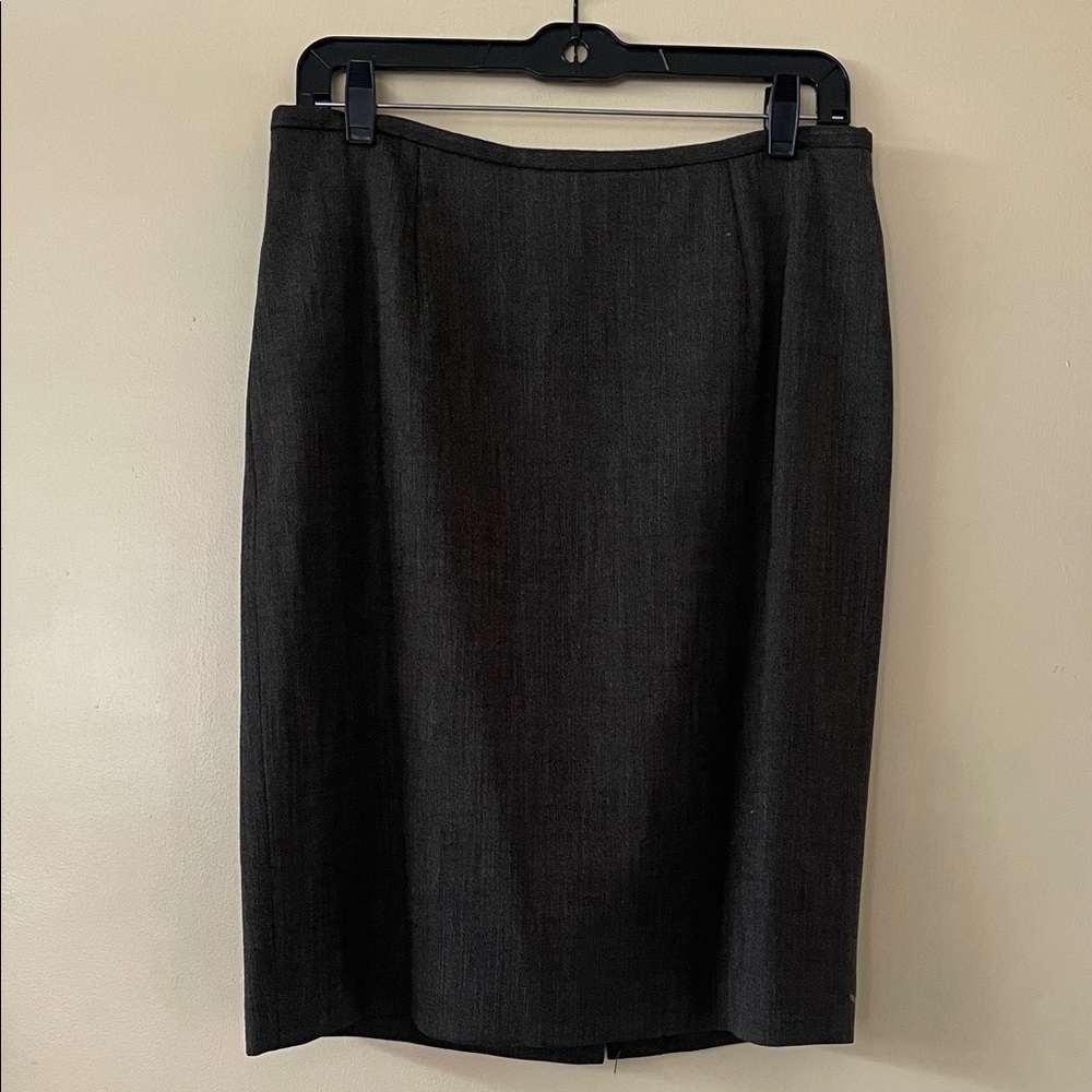 Classic Women's Skirt